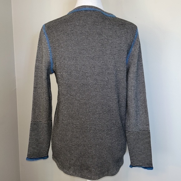 Belford Striped Sleeve Sweater Size Large​​ - Picture 4 of 5
